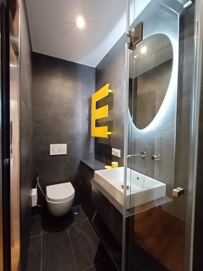 Tolli Colosseo Apartment โรม ภายนอก รูปภาพ